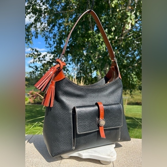 Dooney & Bourke Handbags - Dooney & Bourke Cambridge Tasseled Black Pebbled Leather Hobo EUC